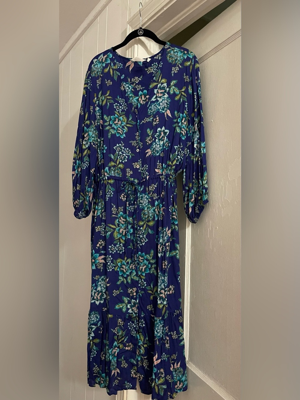NWOT! Candace Cameron Bure Navy Floral Midi Dress with Teal Accents -Large